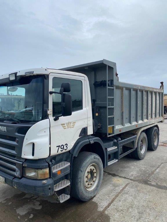  SCANIA P380